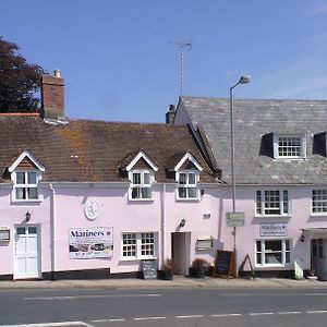 The Mariners Hotel